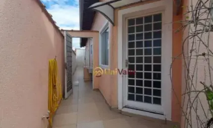Casa com 2 dormitórios à venda, 66 m² por R$ 368.000,00 - Condomínio Residencial Vila Verde - Taubaté/SP