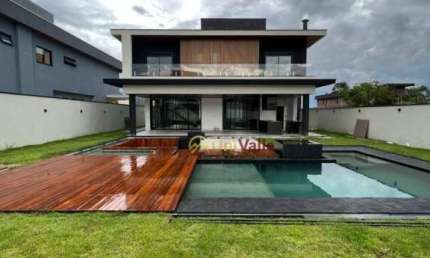 Casa assobradada a venda no condomínio Reserva do Paratehy Sul em São José dos Campos/SP