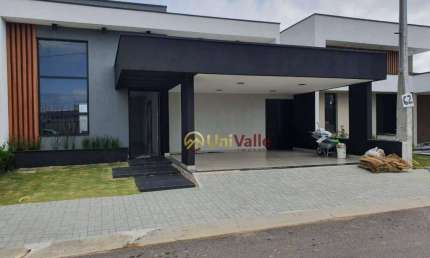Casa com 3 dormitórios à venda, 170 m² por R$ 900.000,00 - Pérola do Vale - Tremembé/SP