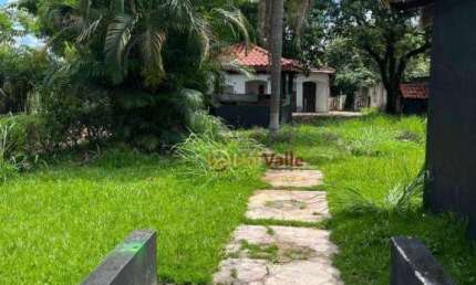Chácara com 3 dormitórios à venda, 2400 m² por R$ 1.400.000 - Esplanada Independência - Taubaté/SP