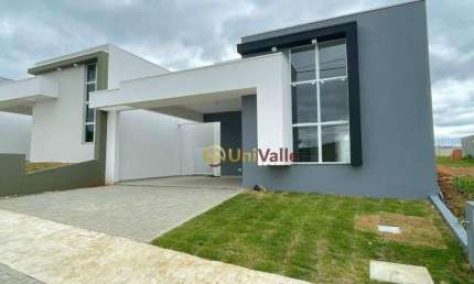 Casa no Residencial Ágata com 3 dormitórios à venda, 140 m² por R$ 790.000 - Vale dos Cristais - Taubaté/SP