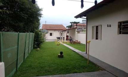 Casa com 3 quartos à venda na Rua Professor Bernardino Querido, Vila São José, Taubaté