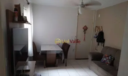 Apartamento com 2 dormitórios à venda, 43 m² por R$ 213.000 - Vila Bela - Taubaté/SP