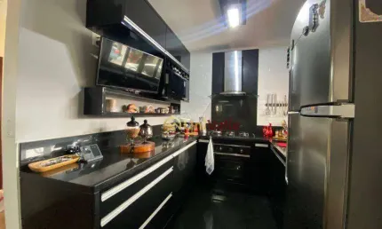 Casa com 3 dormitórios à venda, 260 m² por R$ 650.000,00 - Residencial Sítio Santo Antônio - Taubaté/SP
