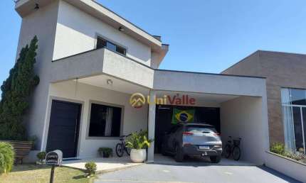 Sobrado no Campos do Conde Chambord em Tremembé com 3 quartos