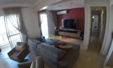 Apartamento a venda  no Edifício Montalcino, na Praça da CTI em Taubaté