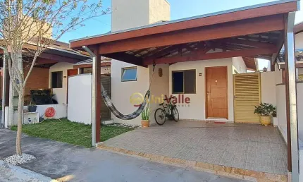 Casa com 3 dormitórios à venda, 90 m² por R$ 453.000,00 - Barreiro - Taubaté/SP