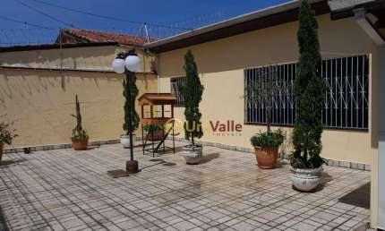 Casa com 3 dormitórios à venda, 110 m² por R$ 647.000 - Jardim Gurilândia - Taubaté/SP