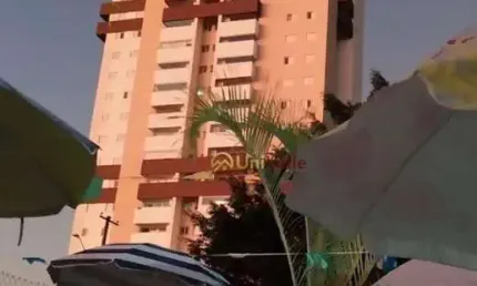 Apartamento com 3 dormitórios à venda, 92 m² por R$ 636.000,00 - Barranco - Taubaté/SP