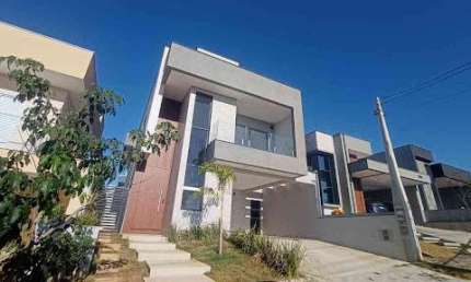 Casa com 3 dormitórios à venda, 220 m² por R$ 1.300.000,00 - Condominio Residencial Malibu - Caçapava/SP