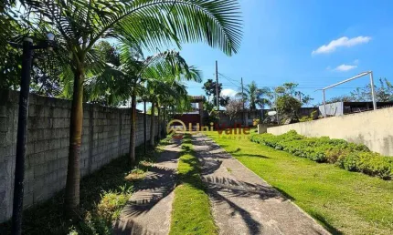 Chácara com 3 dormitórios à venda, 1250 m² por R$ 500.000 - Piracangaguá - Taubaté/SP