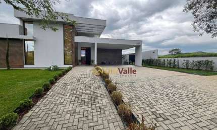 Casa com 3 dormitórios à venda, 240 m² por R$ 2.051.100,00 - Chácara São Félix - Taubaté/SP