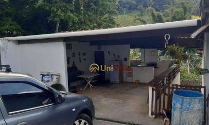 Chácara com 3 dormitórios à venda, 1970 m² por R$ 240.000,00 - Santa Luzia Rural - Taubaté/SP