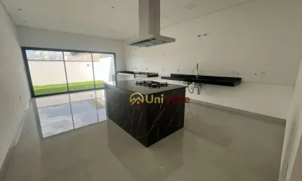 Casa com 3 dormitórios à venda, 194 m² por R$ 1.100.000 - Jardim Marlene Miranda - Taubaté/SP