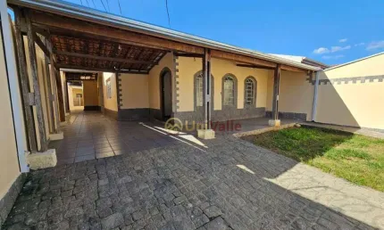 Casa com 3 dormitórios à venda, 217 m² por R$ 1.010.000 - Jardim das Nações - Taubaté/SP