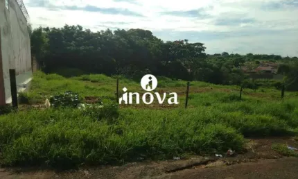 Terreno/Área à venda, Lourdes, Bairro de - Uberaba/MG