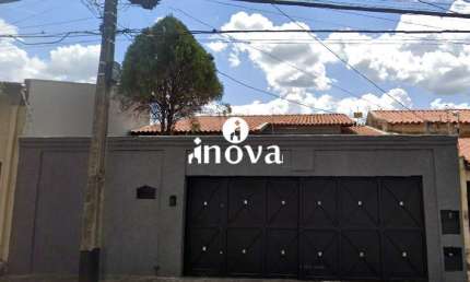 Casa à venda, 3 quartos, 1 suíte, 2 vagas, Elza Amui I - Uberaba/MG