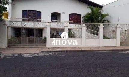 Casa à venda, 3 quartos, 2 suítes, 3 vagas, Abadia - Uberaba/MG