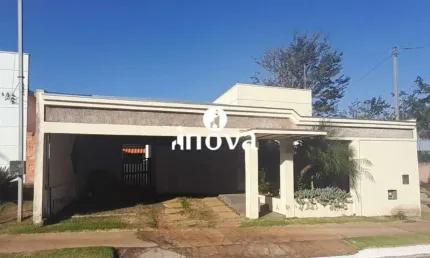 Casa Condomínio à venda, 3 quartos, 2 vagas, Vainice Andrade, Condomínio - Uberaba/MG