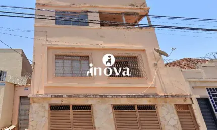 Apartamento à venda, 3 quartos, 1 suíte, 1 vaga, Abadia - Uberaba/MG