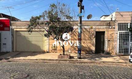 Casa à venda, 5 quartos, 2 suítes, 8 vagas, Mercês - Uberaba/MG