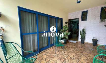 Casa à venda, 3 quartos, 2 vagas, Fabrício - Uberaba/MG