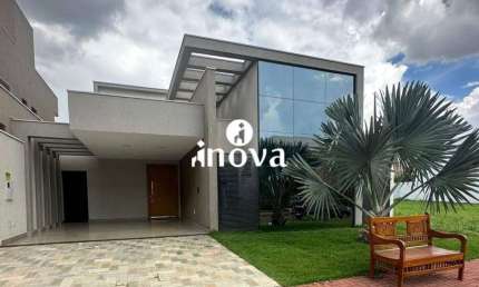 Casa Condomínio à venda, 3 quartos, 3 suítes, 4 vagas, Estância dos Ipês - Uberaba/MG