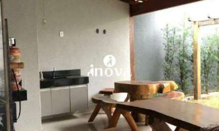 Casa à venda, 2 quartos, 2 suítes, 2 vagas, Elza Amui I - Uberaba/MG