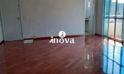 Apartamento à venda, 3 quartos, 1 suíte, 1 vaga, Santa Maria - Uberaba/MG