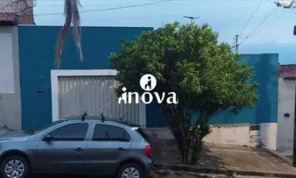Casa à venda, 2 quartos, 2 vagas, Residencial Monte Castelo - Uberaba/MG