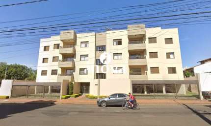 Apartamento à venda, 3 quartos, 1 suíte, 3 vagas, Mercês - Uberaba/MG