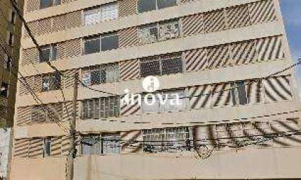 Apartamento à venda, 3 quartos, 1 vaga, Centro - Uberaba/MG