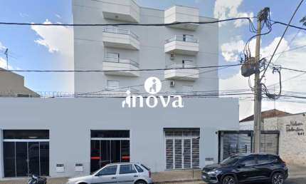 Apartamento à venda, 2 quartos, 1 suíte, 2 vagas, São Benedito - Uberaba/MG