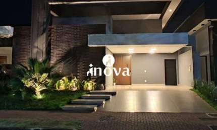 Casa Condomínio à venda, 3 quartos, 3 suítes, 4 vagas, Estância dos Ipês - Uberaba/MG