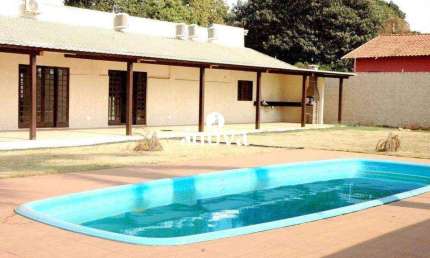 Chácara / Sítios à venda, 9 quartos, 5 suítes, 6 vagas, Vale do Sol - Chácaras - Uberaba/MG