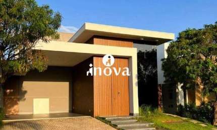 Casa Condomínio à venda, 3 quartos, 3 suítes, 4 vagas, Estância dos Ipês - Uberaba/MG