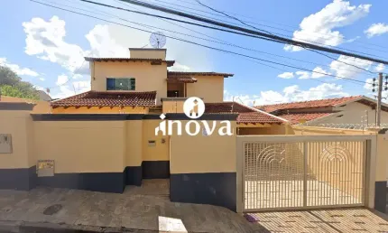 Casa à venda, 5 quartos, 3 suítes, 4 vagas, maria helena - vila - uberaba/mg