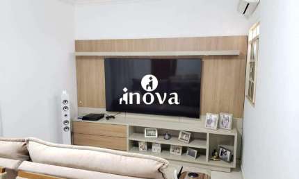 Casa à venda, 3 quartos, 1 suíte, 2 vagas, Pacaembu - Uberaba/MG