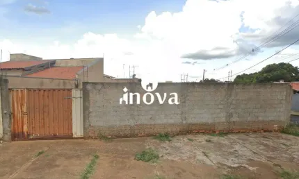Terreno à venda no Jardim Nenê Gomes, Uberaba 