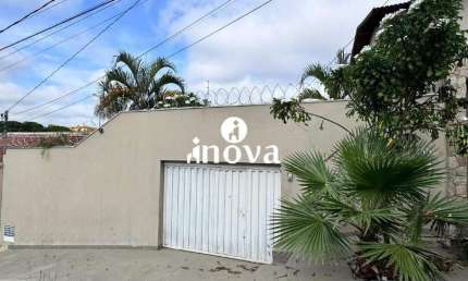 Casa com 3 quartos à venda no Conjunto Frei Eugênio, Uberaba 