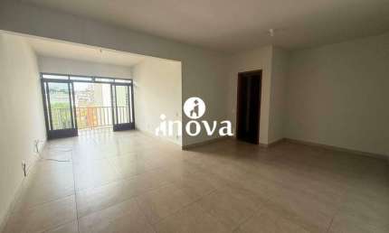 Apartamento com 3 quartos à venda no Bom Retiro, Uberaba 