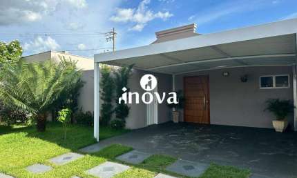 Casa em condomínio fechado com 3 quartos à venda no Portal Beija Flor, Uberaba 