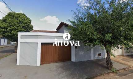 Casa com 3 quartos à venda no Portal Beija Flor, Uberaba 