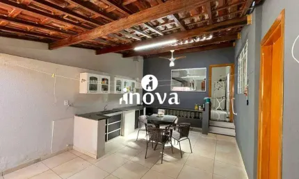 Casa com 7 quartos à venda no Estados Unidos, Uberaba 