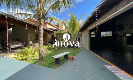 Casa à venda, 3 quartos, 1 suíte, 3 vagas, Vila Celeste - Uberaba/MG