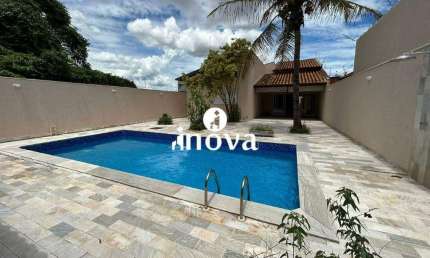 Casa com 3 quartos à venda no Abadia, Uberaba 