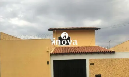 Casa com 3 quartos à venda no Jardim Induberaba, Uberaba 