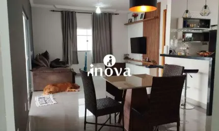 Casa com 3 quartos à venda no Jardim Nenê Gomes, Uberaba 