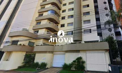 Apartamento com 4 quartos à venda no Centro, Uberaba 