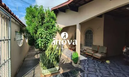 Casa com 4 quartos à venda no Grande Horizonte, Uberaba 